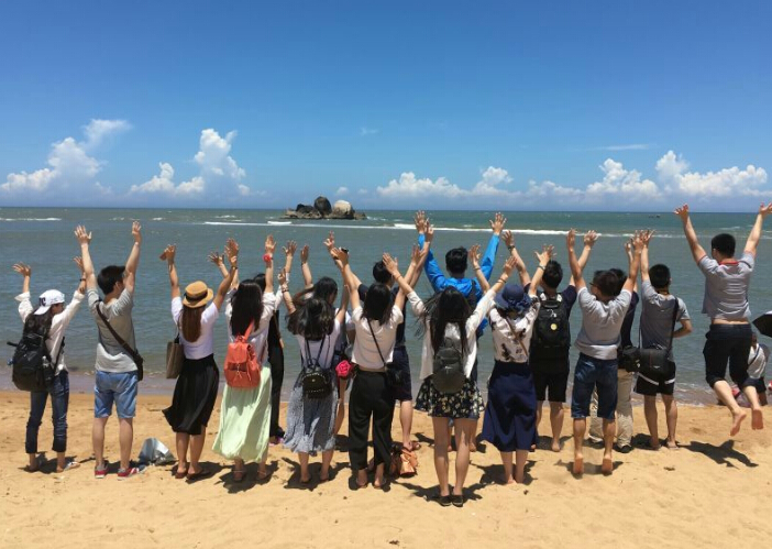 輝駿生物-海南之旅：一起享受沙灘美景！